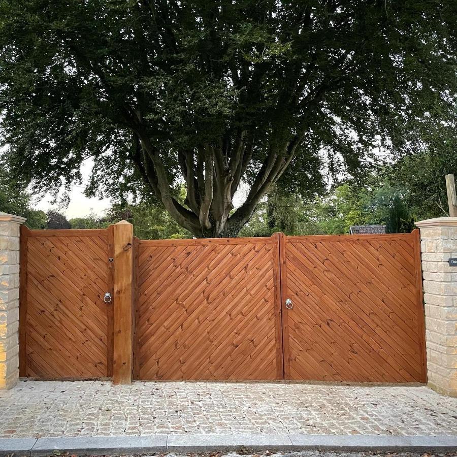 Gorgeous Country Cottage On Outskirts Of Bath With Wood Fired Hot Tub Midford Exterior photo